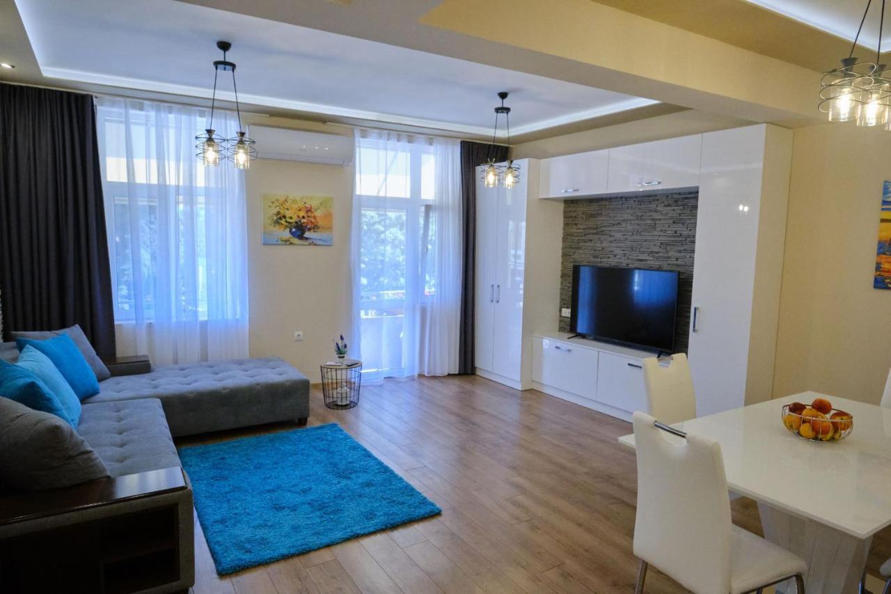 Luxury Nevena Apartment - Bogoridi Super Centre Burgas City Exterior foto