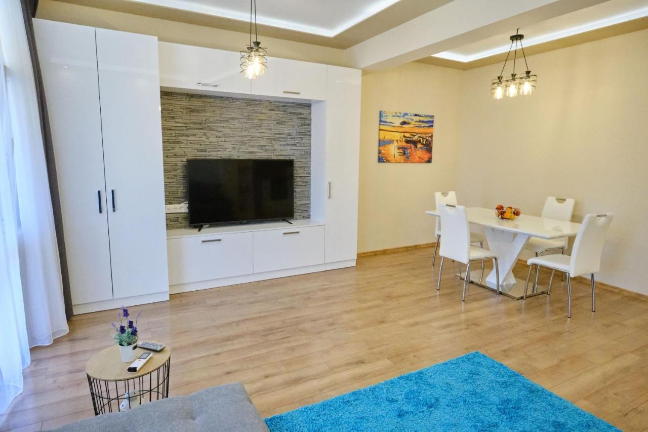 Luxury Nevena Apartment - Bogoridi Super Centre Burgas City Exterior foto